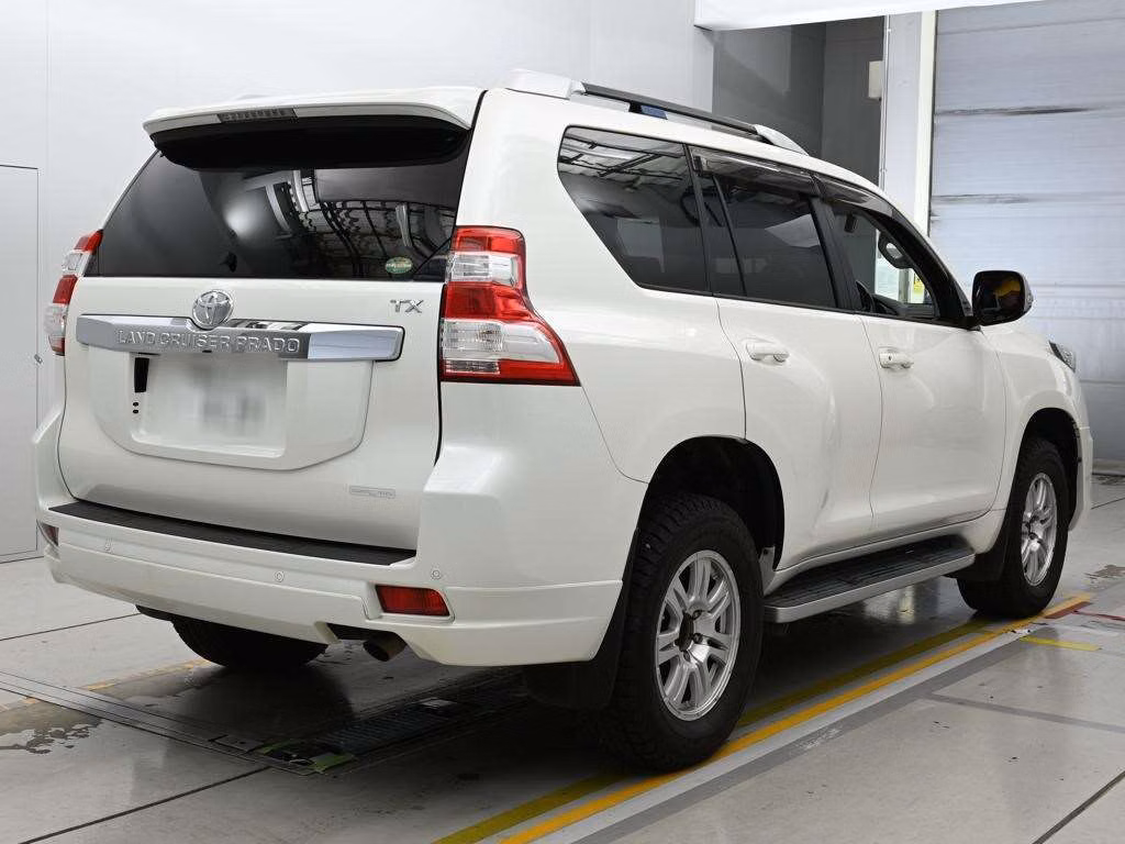 TOYOTA LAND CRUISER PRADO