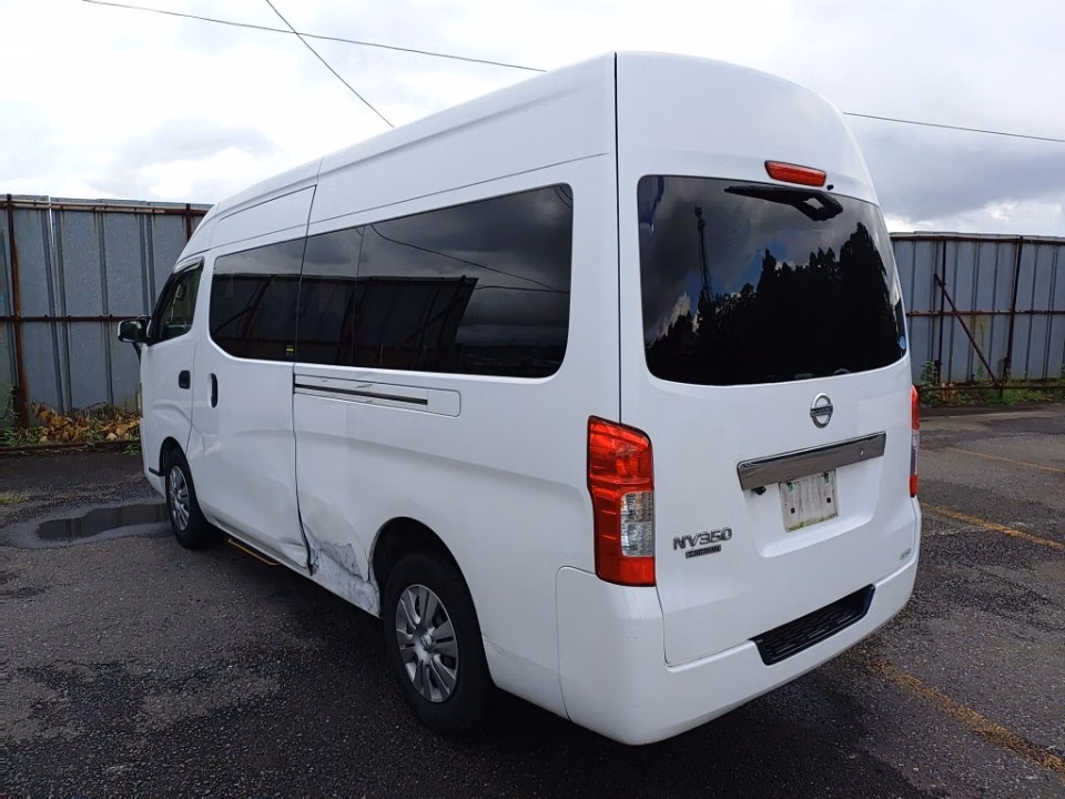 NISSAN NV350 CARAVAN