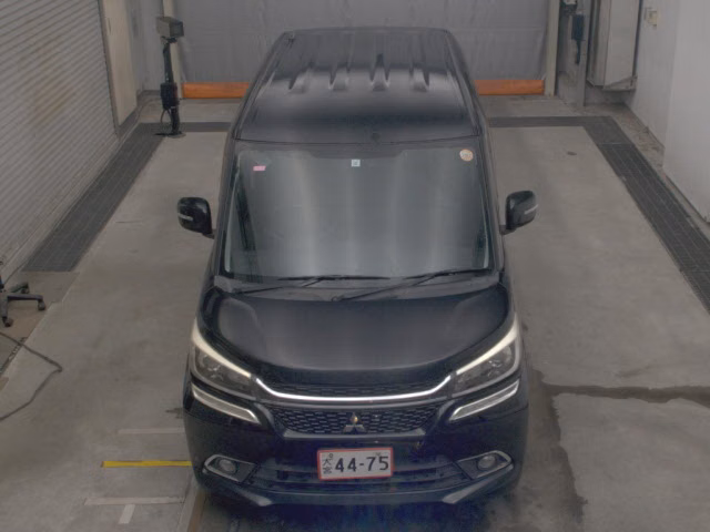 MITSUBISHI DELICA D:2
