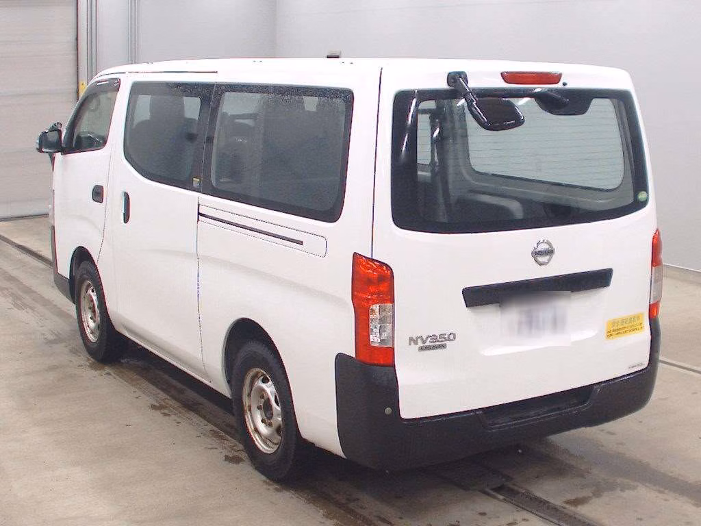 NISSAN NV350 CARAVAN