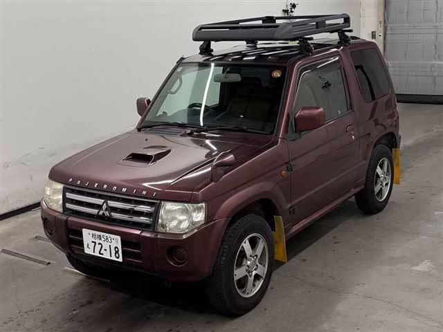 MITSUBISHI PAJERO MINI