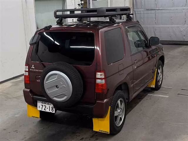 MITSUBISHI PAJERO MINI