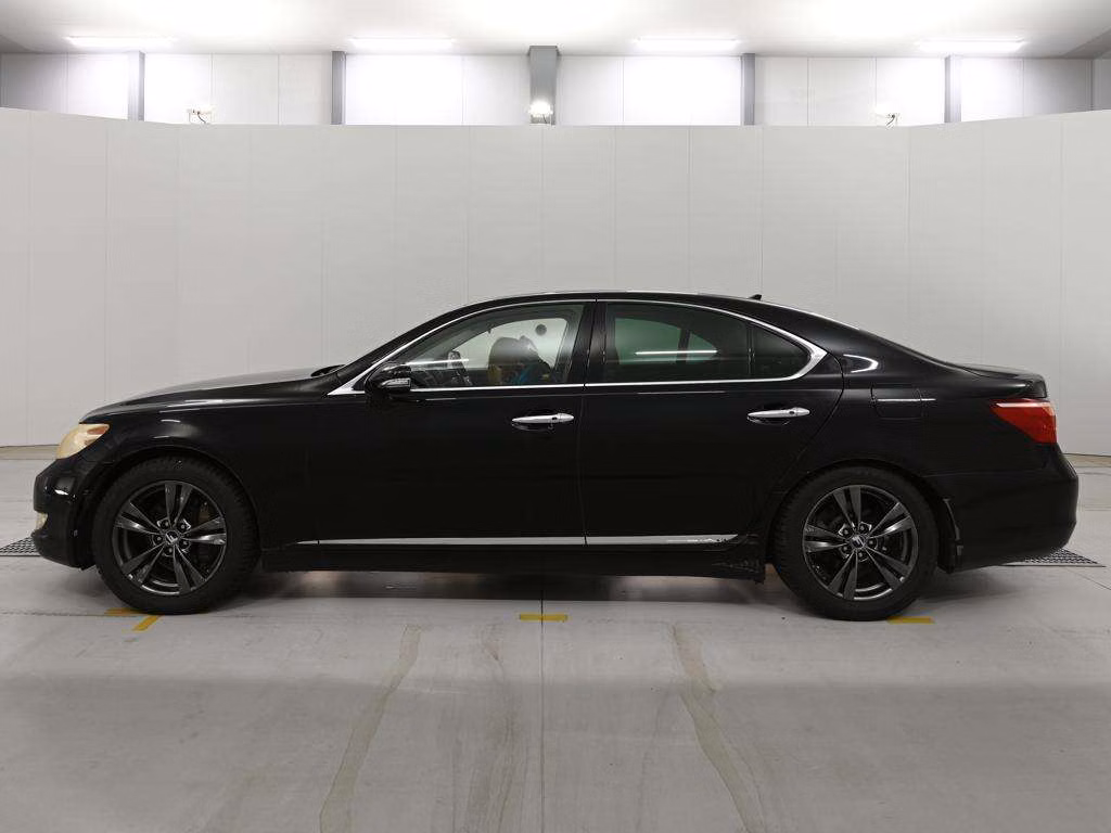 LEXUS LS460