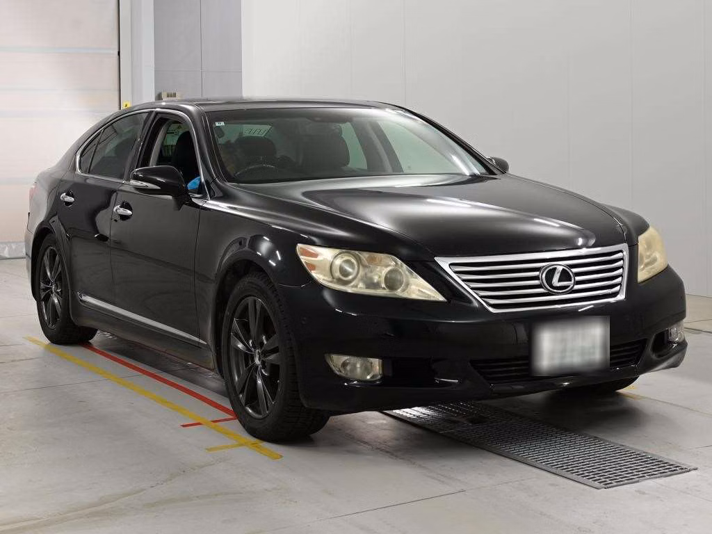 LEXUS LS460
