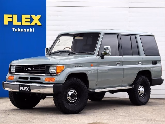 TOYOTA LAND CRUISER PRADO