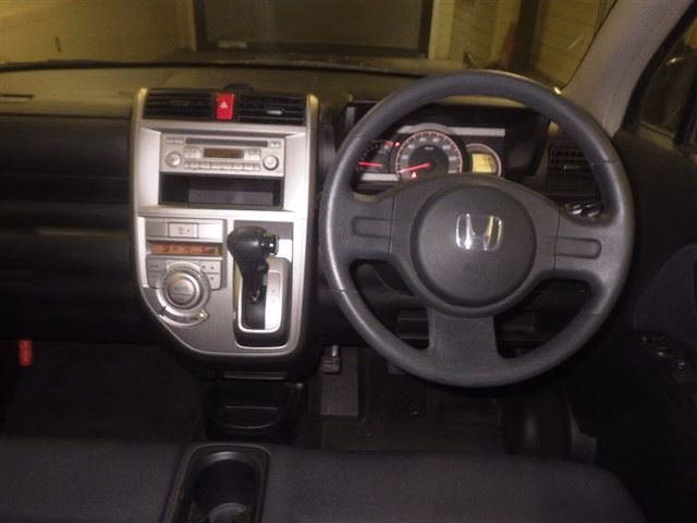 HONDA ZEST