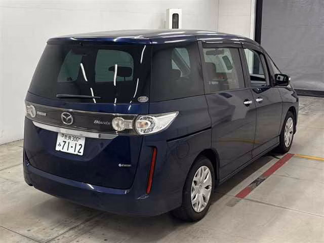 MAZDA BIANTE