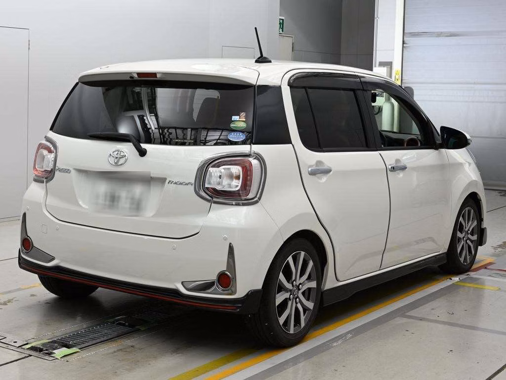 TOYOTA PASSO