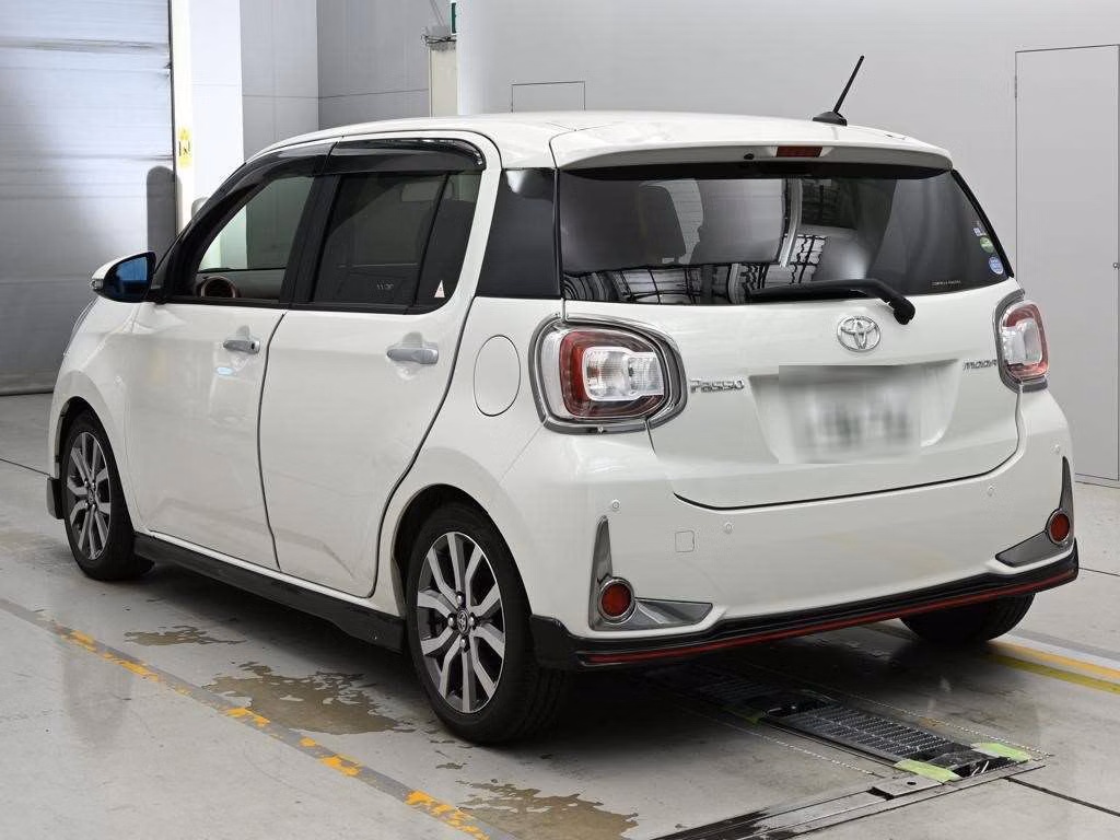 TOYOTA PASSO