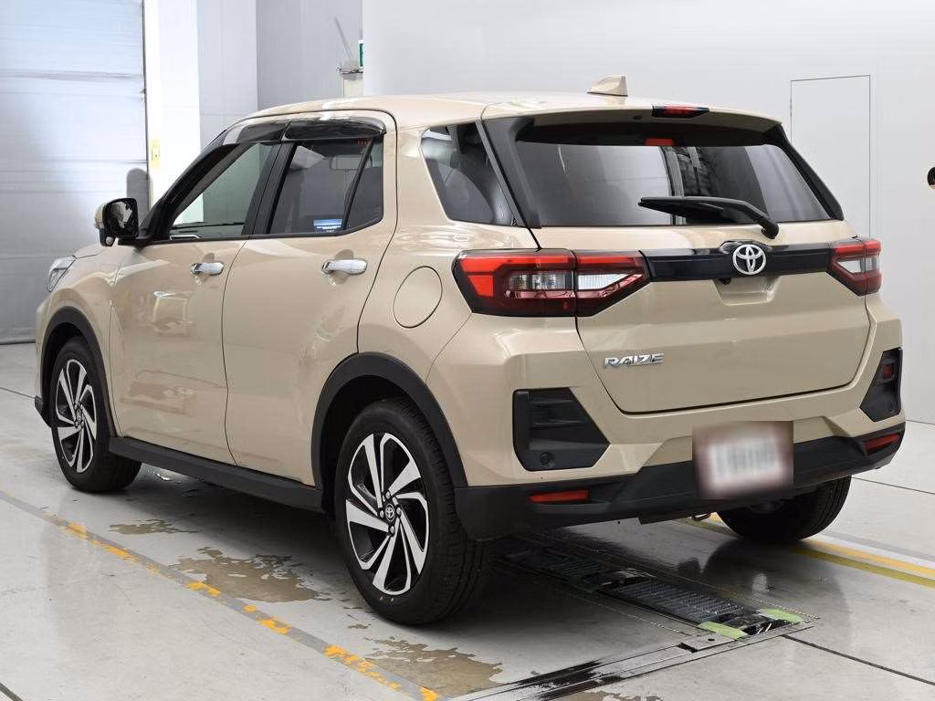 TOYOTA RAIZE