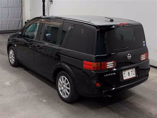 NISSAN LAFESTA