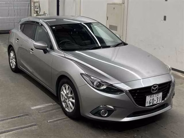 MAZDA AXELA