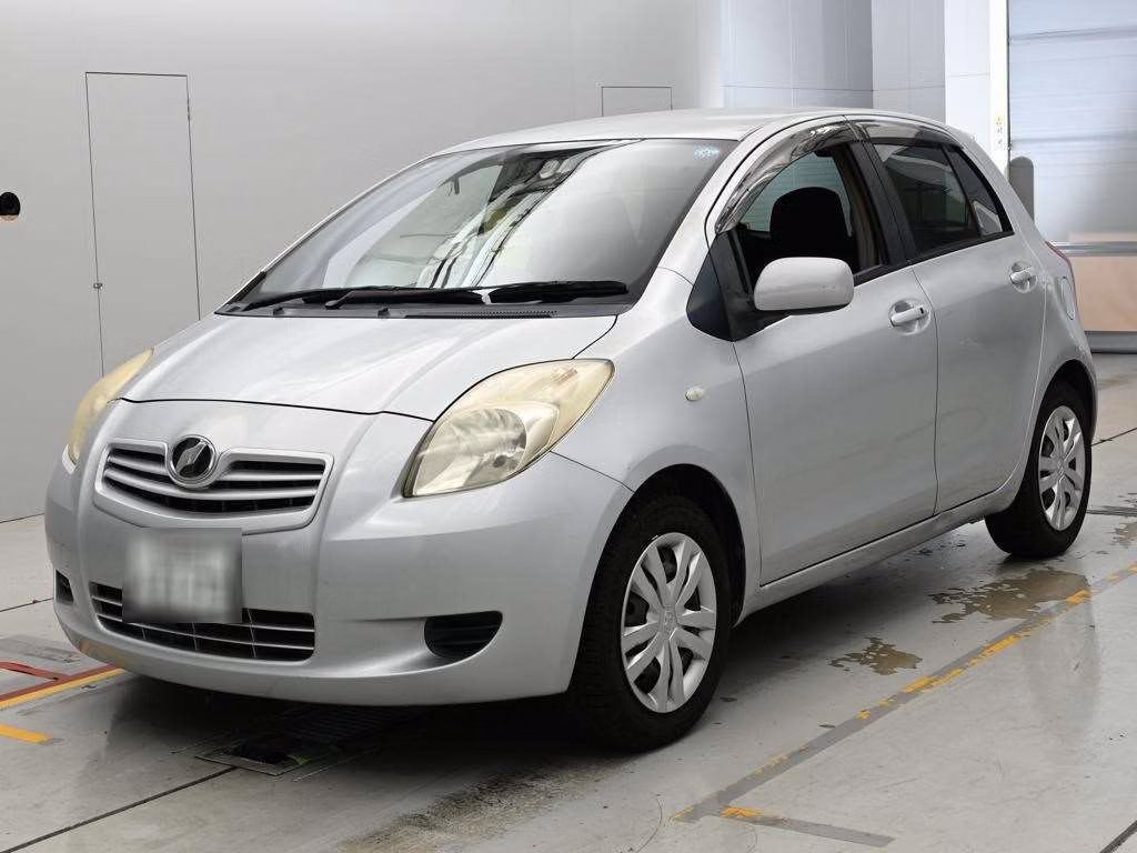 TOYOTA VITZ