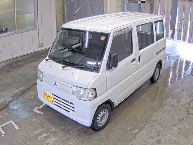 MITSUBISHI MINICAB