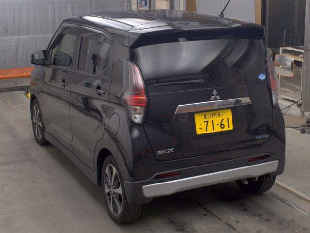 MITSUBISHI EK X