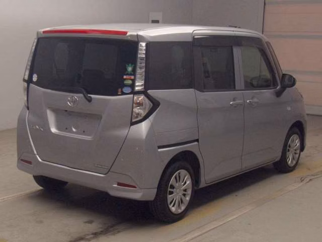 TOYOTA TANK