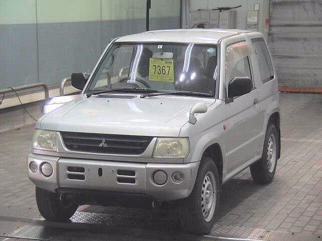 MITSUBISHI PAJERO MINI