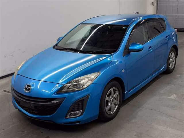 MAZDA AXELA