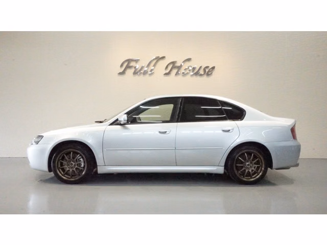 SUBARU LEGACY B4