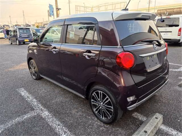 DAIHATSU CAST