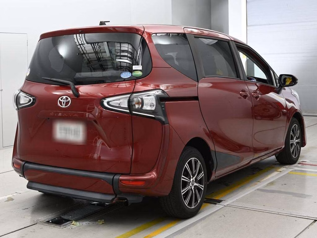 TOYOTA SIENTA