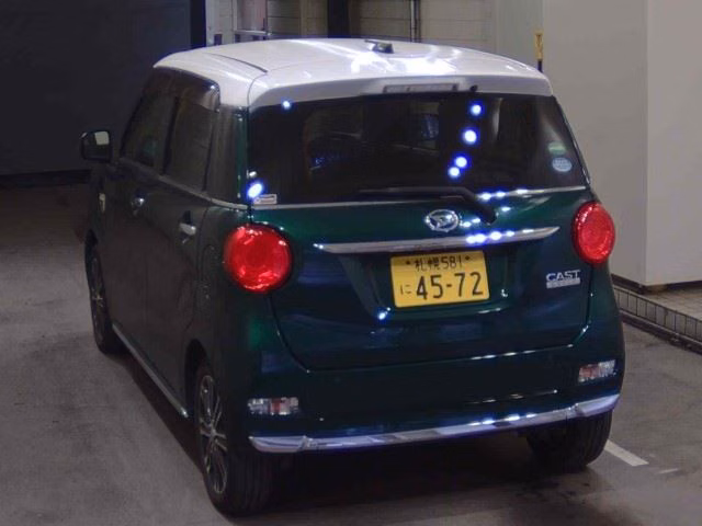 DAIHATSU CAST