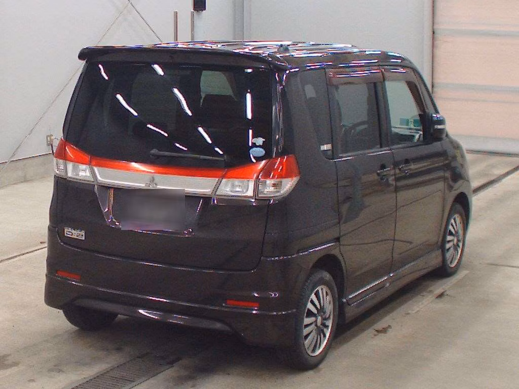 MITSUBISHI DELICA D:2