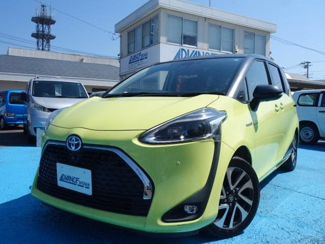 TOYOTA SIENTA