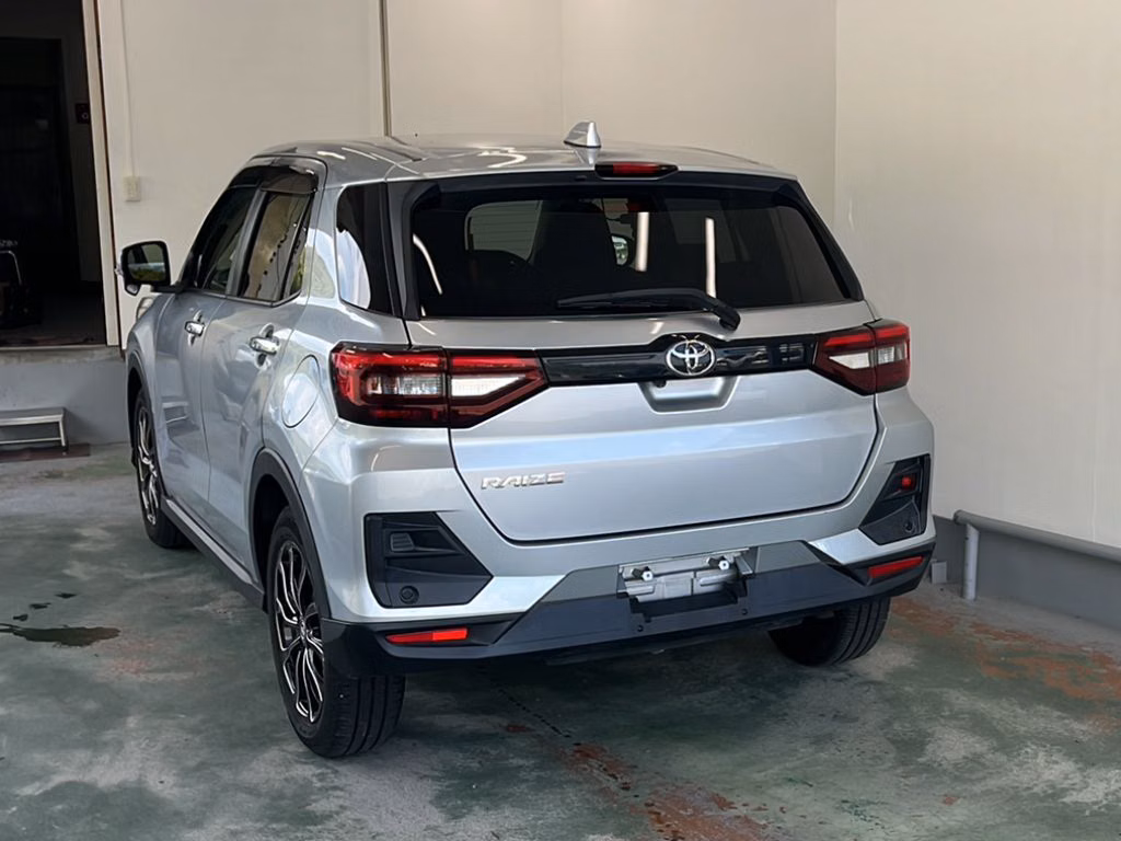 TOYOTA RAIZE