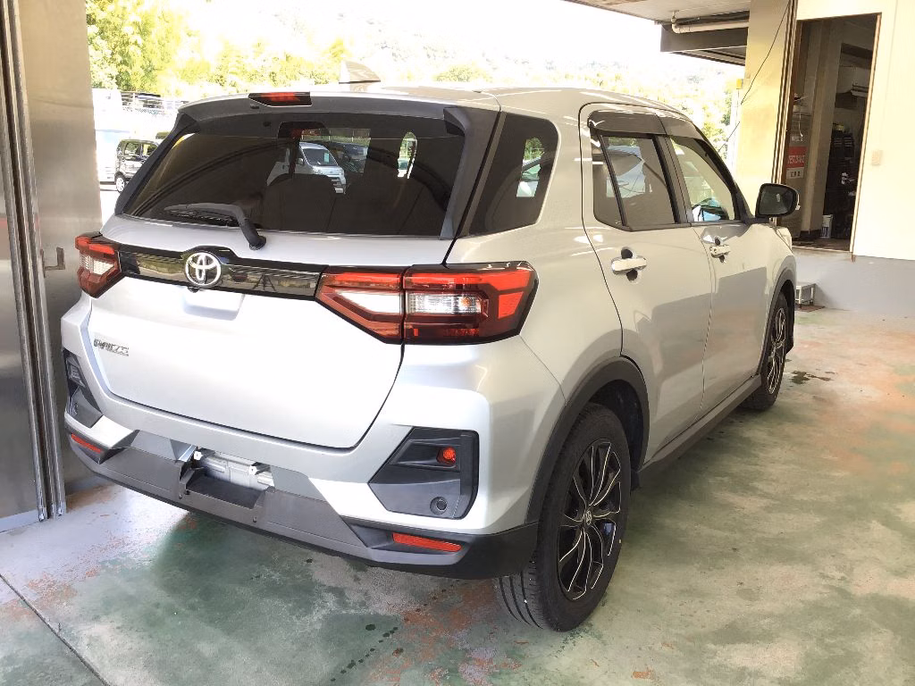 TOYOTA RAIZE