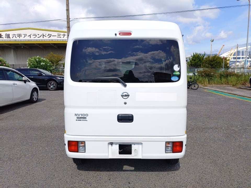 NISSAN NV100 CLIPPER