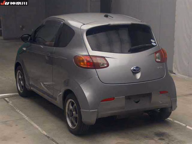 SUBARU R1