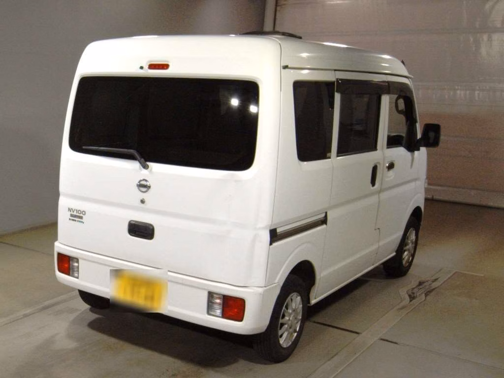 NISSAN NV100 CLIPPER