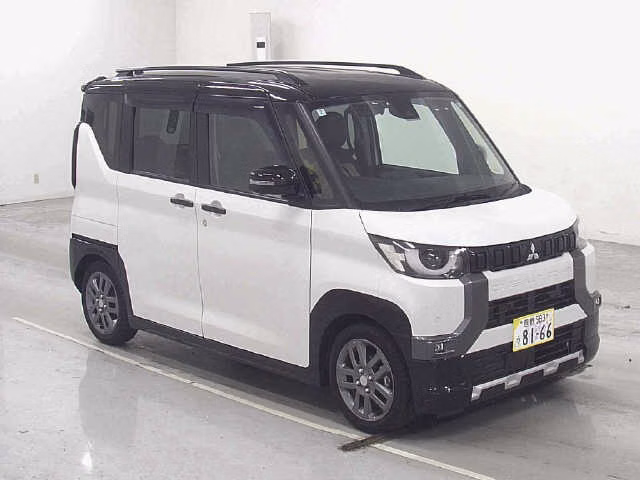 Mitsubishi Delica Mini