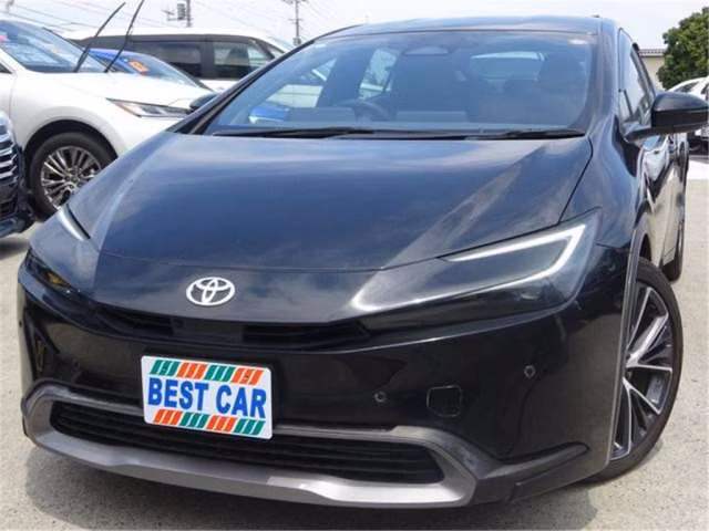 TOYOTA PRIUS