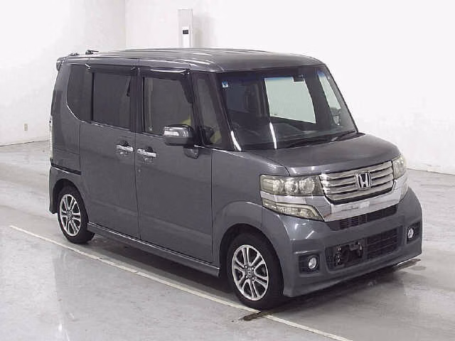 HONDA N-BOX