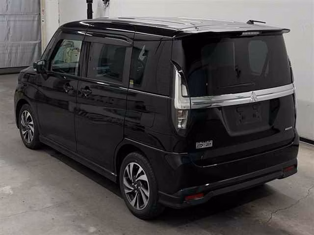 MITSUBISHI DELICA D:2