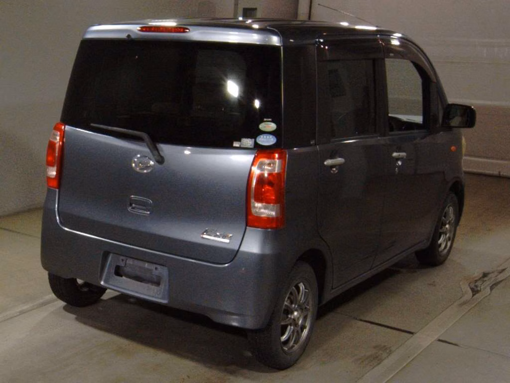 DAIHATSU TANTO EXE
