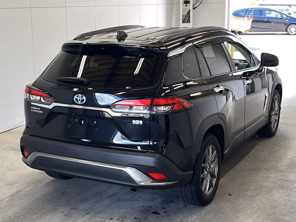 TOYOTA COROLLA CROSS