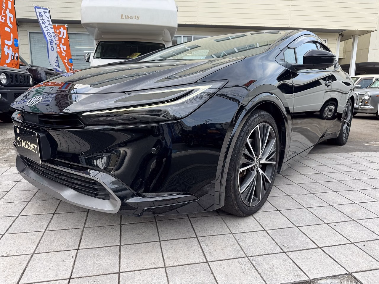 TOYOTA PRIUS