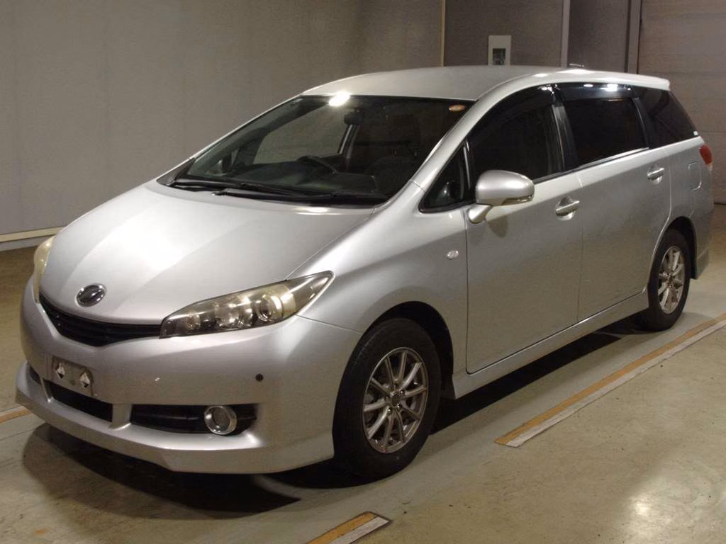 TOYOTA WISH