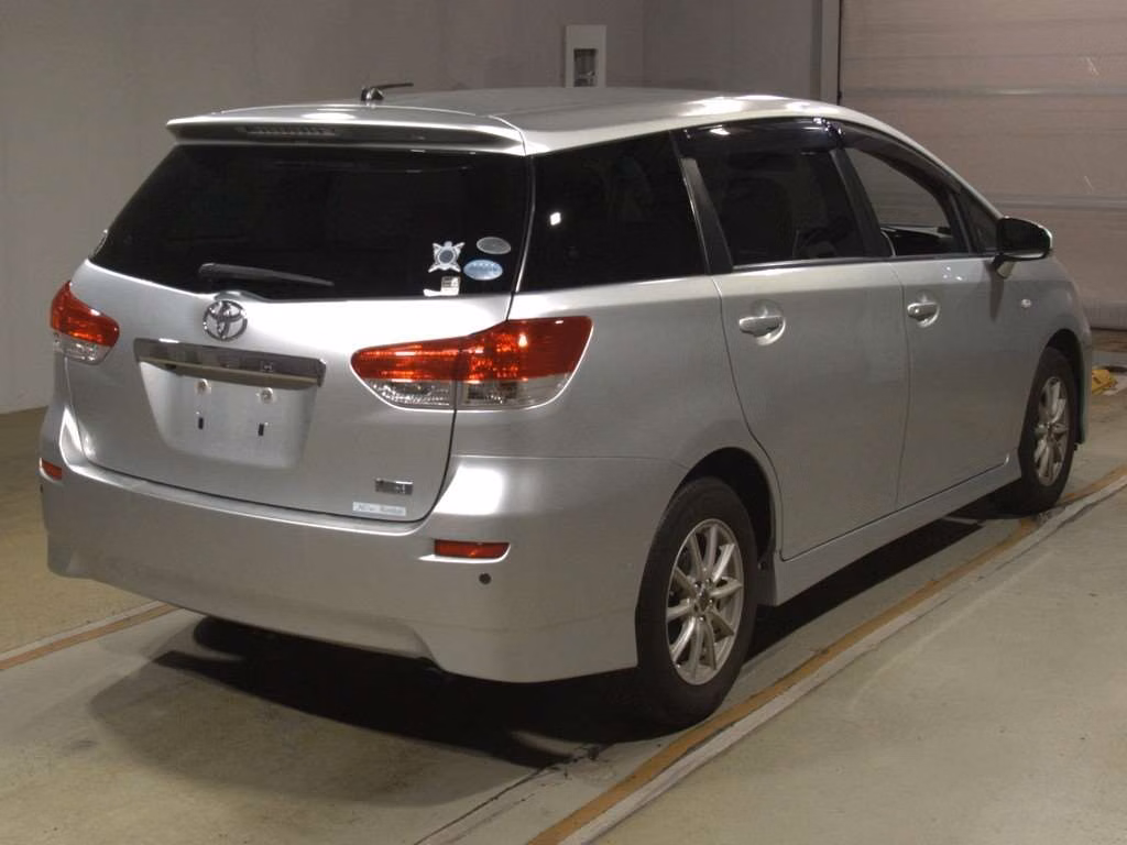 TOYOTA WISH