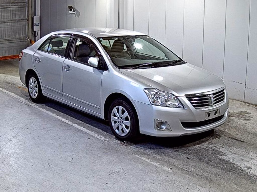 TOYOTA PREMIO