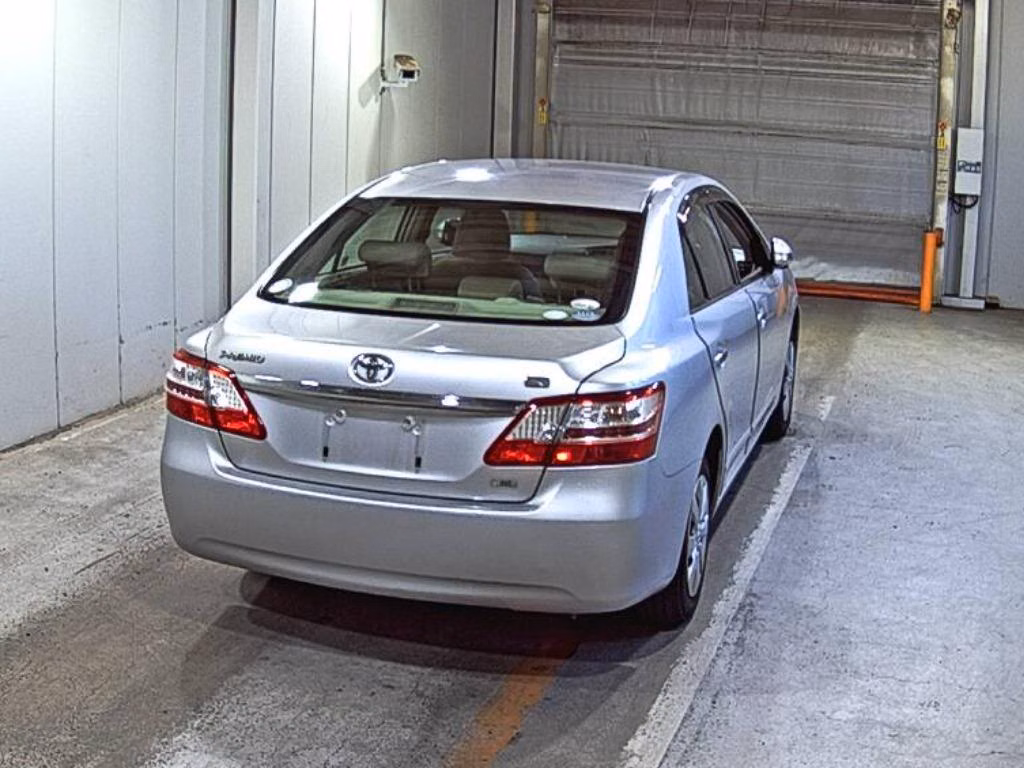 TOYOTA PREMIO