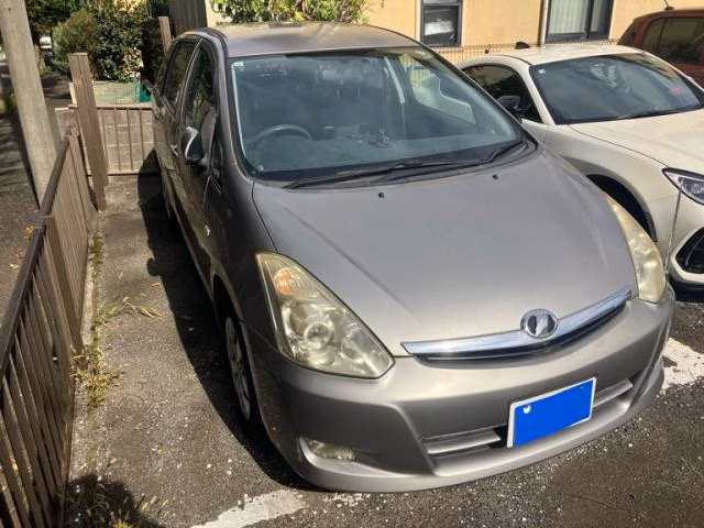 TOYOTA WISH