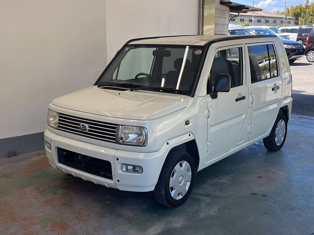 DAIHATSU NAKED