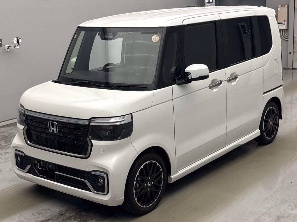 HONDA N-BOX