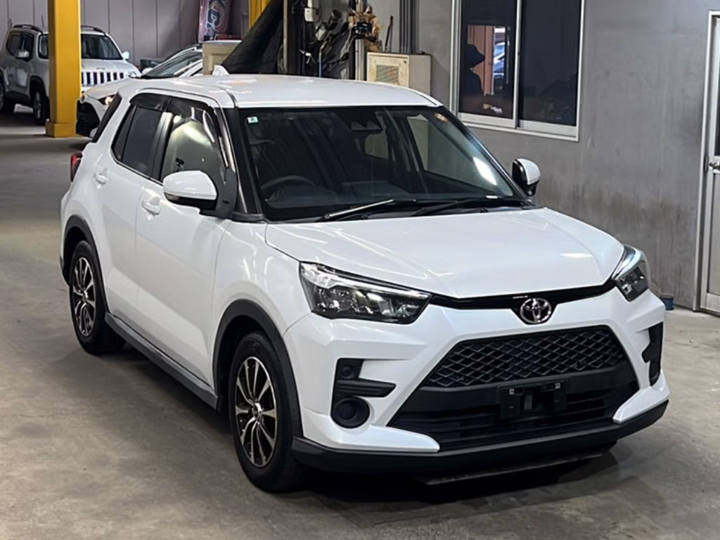 TOYOTA RAIZE