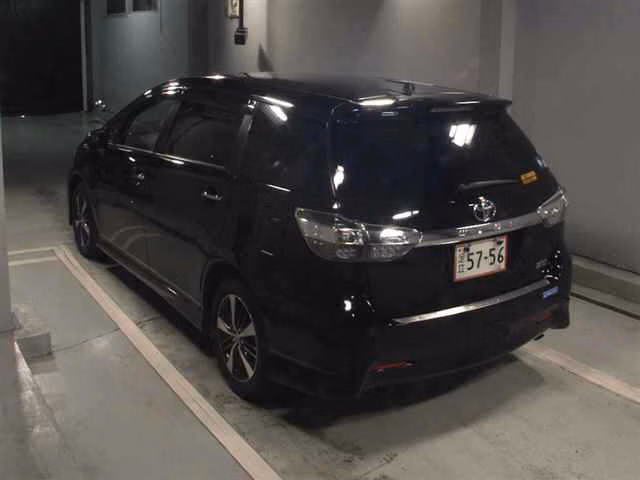 TOYOTA WISH