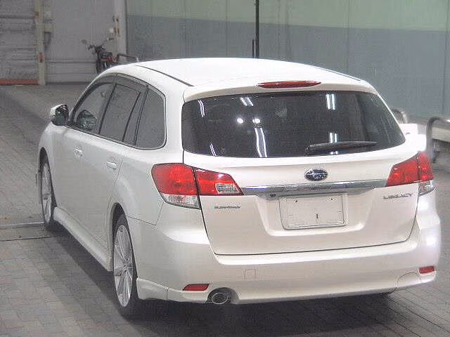SUBARU LEGACY